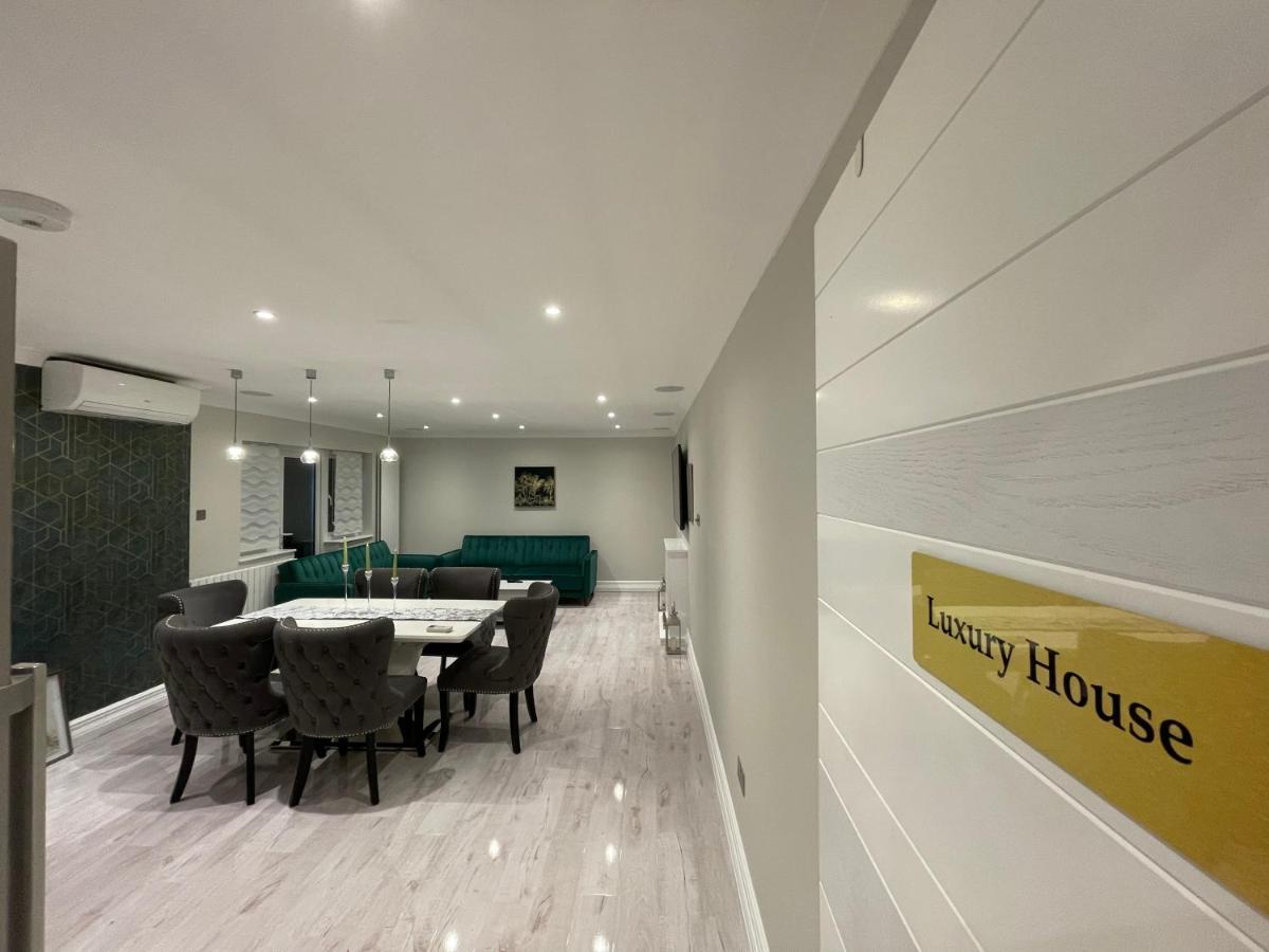 Luxury House Apartman Greenford  Kültér fotó